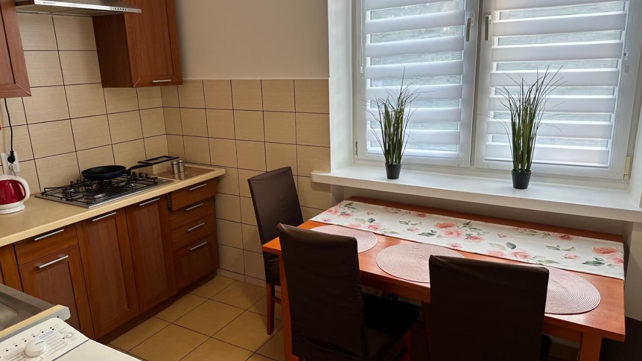 Apartment In - Wlokniarzy Lodz (Lodz)